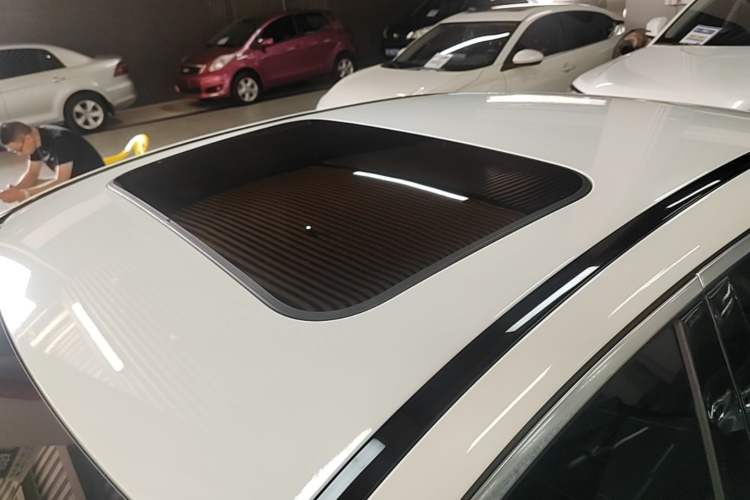Used Mercedes-Benz C-Class 2019 C 180 L Fashion Edition Sport Version Roof
