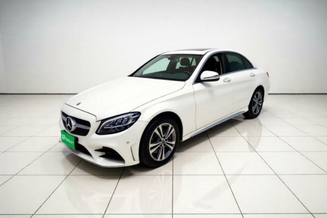 Ojetý Mercedes-Benz C-Class 2019 C 180 L Fashion Edition Sport Version