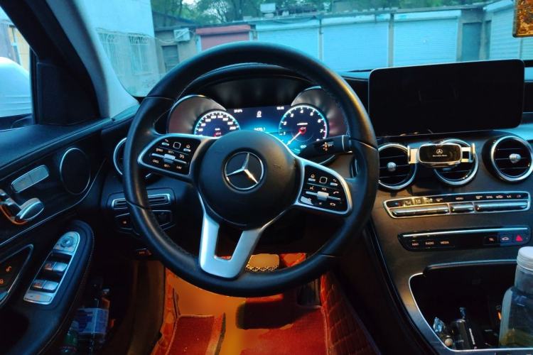 Used Mercedes-Benz C-Class 2019 C 260 L 4MATIC Sport Edition Steering Wheel