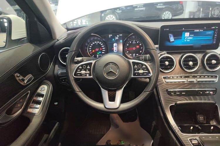 Used Mercedes-Benz C-Class 2019 C 180 L Fashion Edition Sport Version Steering Wheel