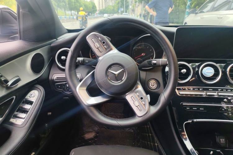 Used Mercedes-Benz C-Class 2019 C 260 Sport Edition Steering Wheel