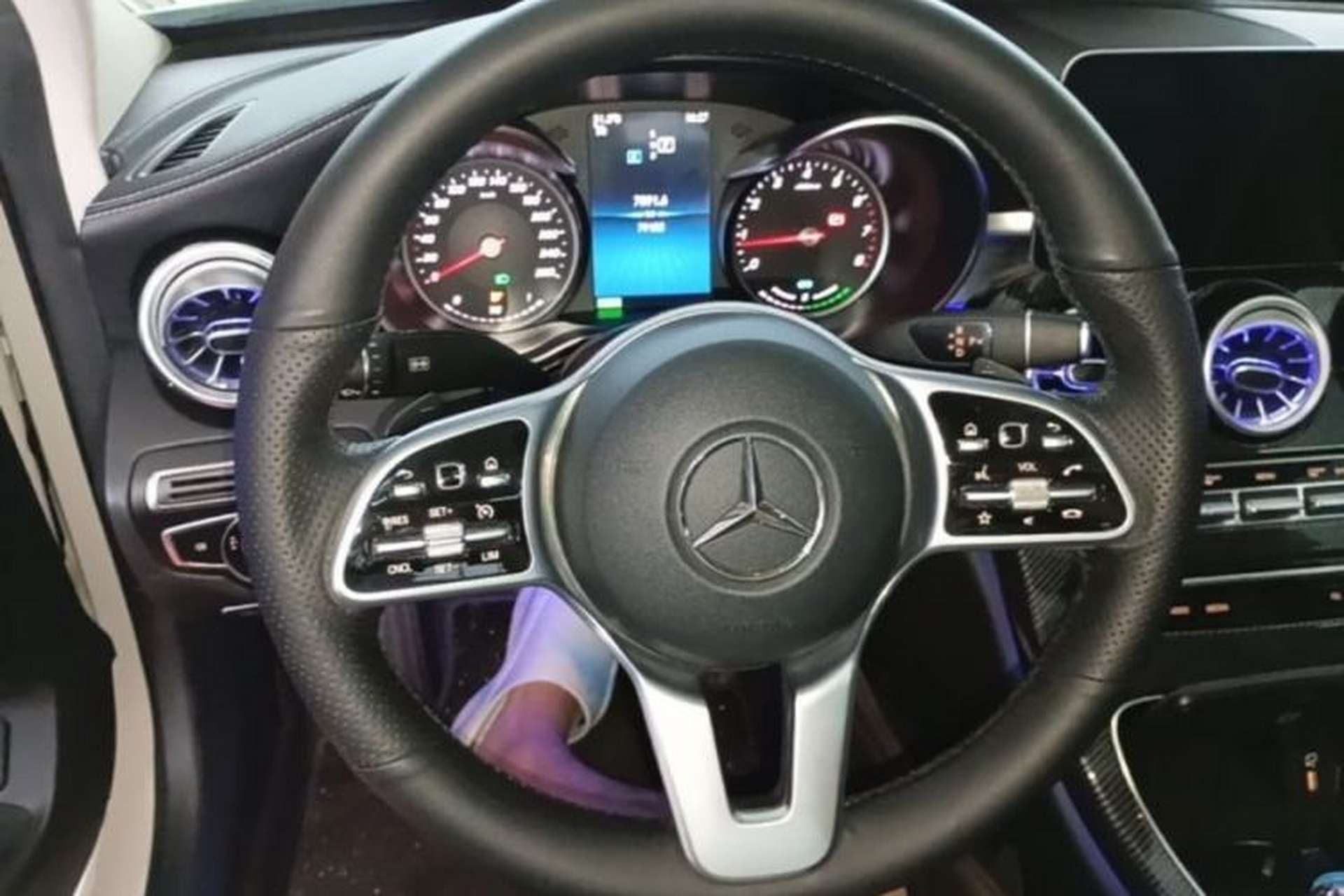 Used Mercedes-Benz C-Class 2019 C 260 L Sport Edition Steering Wheel