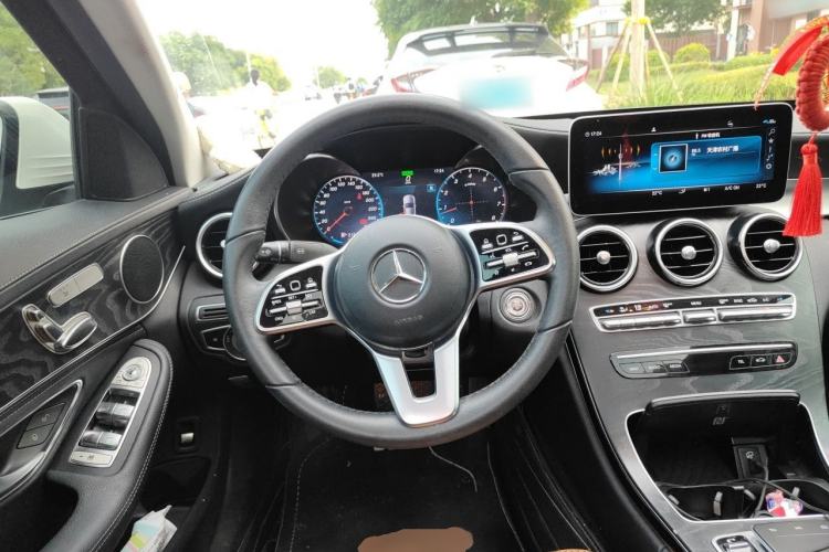 Used Mercedes-Benz C-Class 2019 Restyled C 260 L Sport Edition Steering Wheel