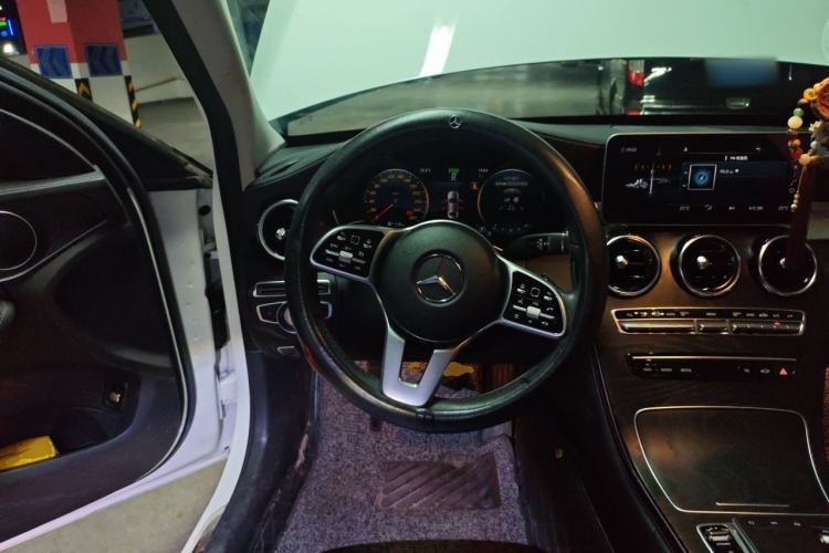 Used Mercedes-Benz C-Class 2019 Restyled C 260 L Sport Edition Steering Wheel