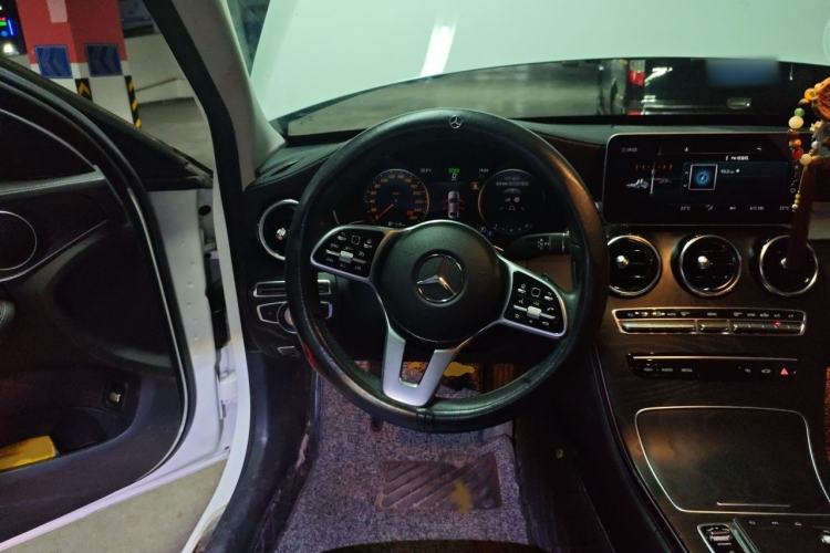 Used Mercedes-Benz C-Class 2019 Restyled C 260 L Sport Edition Steering Wheel