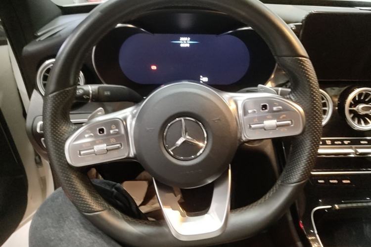 Used Mercedes-Benz C-Class 2019 C 260 Sport Edition Steering Wheel