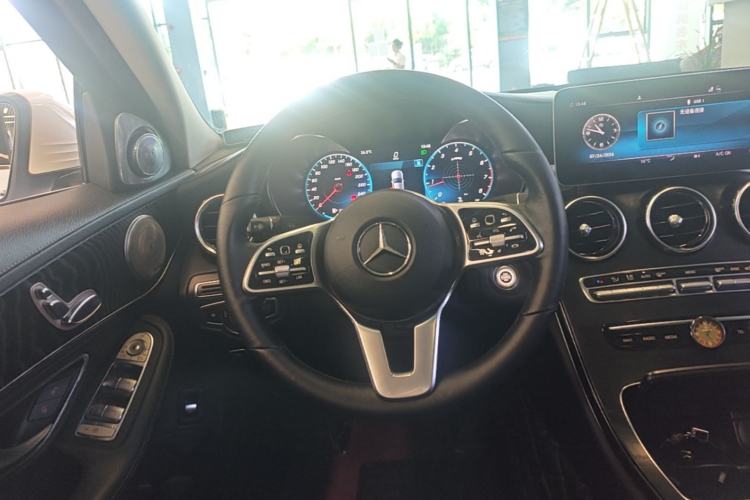 Used Mercedes-Benz C-Class 2019 C 180 L Fashion Edition Sport Version Steering Wheel