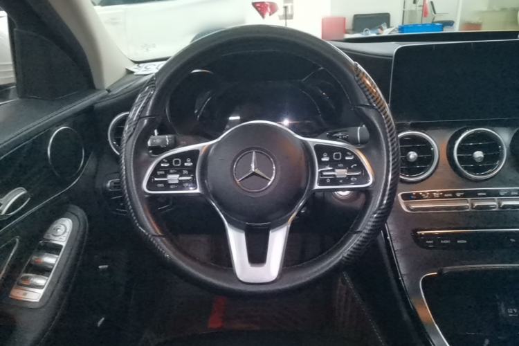 Used Mercedes-Benz C-Class 2019 C 180 L Fashion Edition Sport Version Steering Wheel