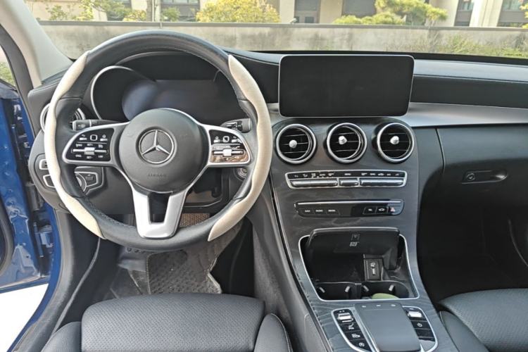 Used Mercedes-Benz C-Class 2019 C 260 L Sport Edition Steering Wheel