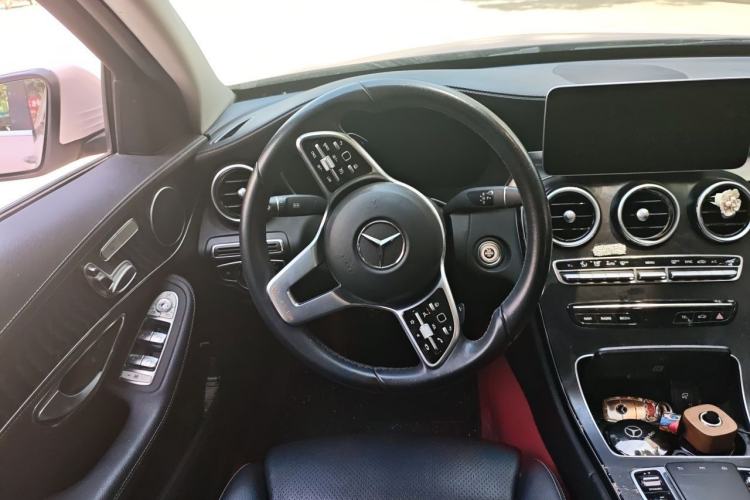 Used Mercedes-Benz C-Class 2019 C 260 Sport Edition 4MATIC Steering Wheel