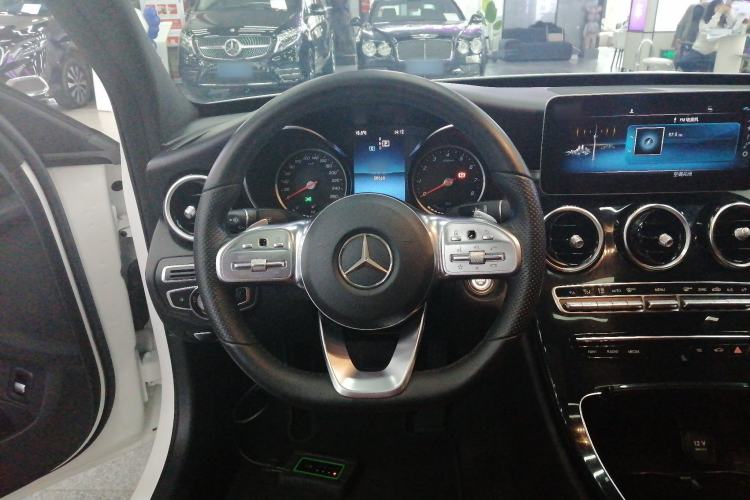 Used Mercedes-Benz C-Class 2019 C 260 Sport Edition Steering Wheel