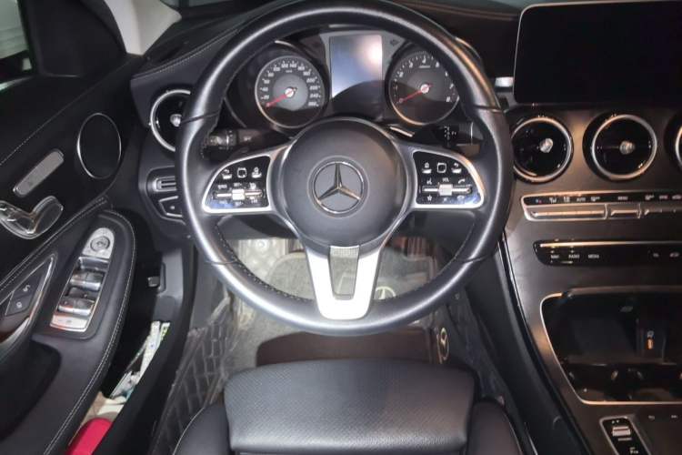 Used Mercedes-Benz C-Class 2019 C 260 L Sport Edition Steering Wheel