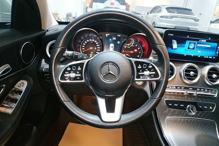Used Mercedes-Benz C-Class 2019 C 180 Estate Steering Wheel