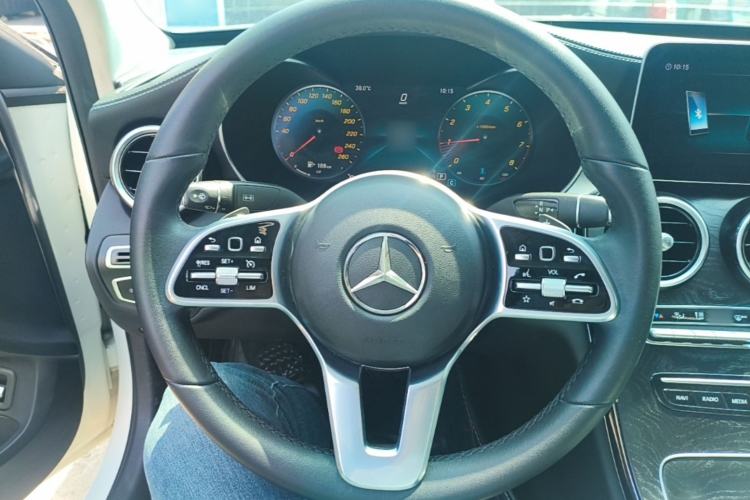 Used Mercedes-Benz C-Class 2019 C 180 L Fashion Edition Sport Version Steering Wheel