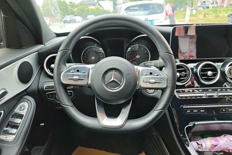 Used Mercedes-Benz C-Class 2019 C 260 Sport Edition Steering Wheel