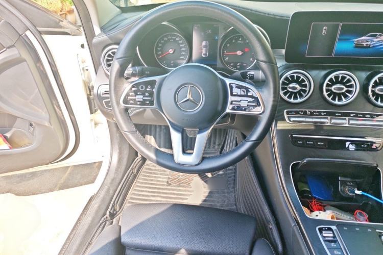 Used Mercedes-Benz C-Class 2019 C 180 L Fashion Edition Sport Version Steering Wheel