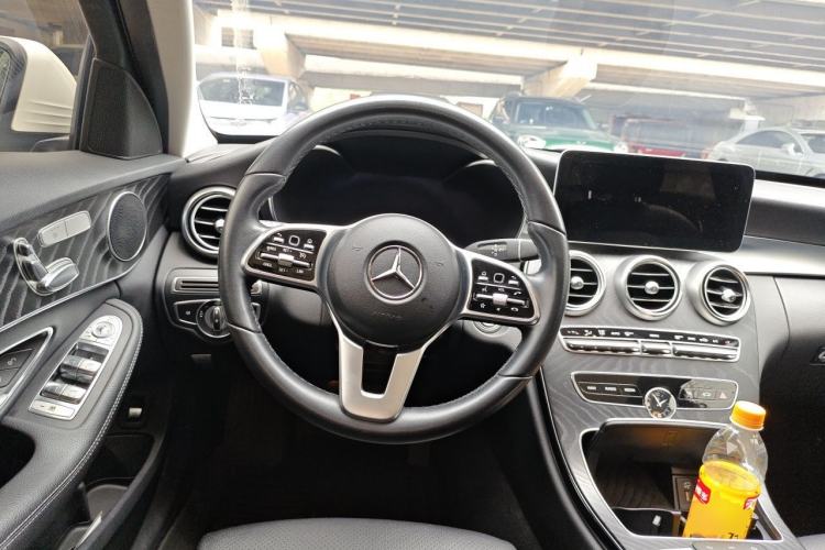 Used Mercedes-Benz C-Class 2019 C 260 Estate Steering Wheel