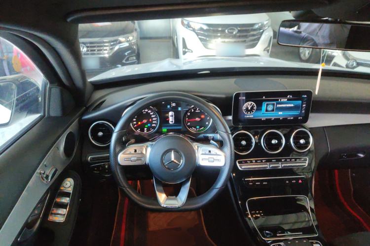 Used Mercedes-Benz C-Class 2019 C 260 Sport Edition 4MATIC Steering Wheel