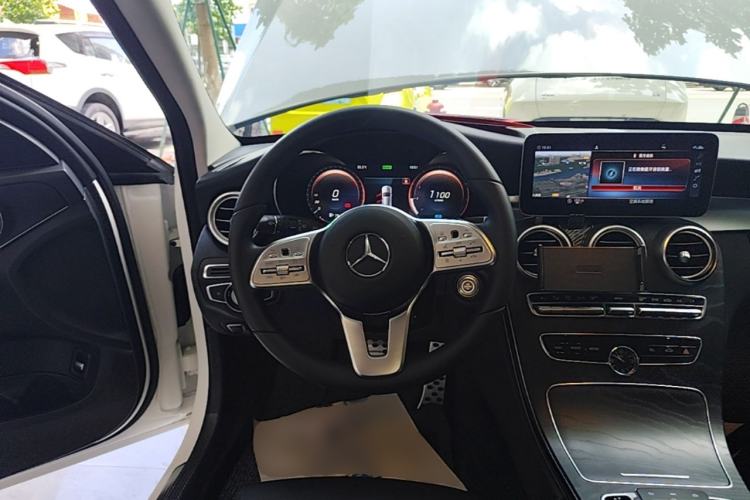 Used Mercedes-Benz C-Class 2019 C 260 Estate Steering Wheel