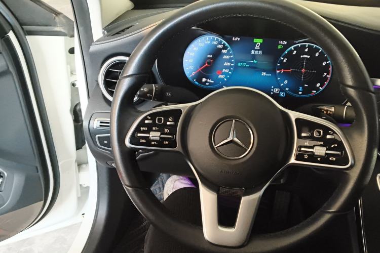Used Mercedes-Benz C-Class 2019 Restyled C 260 L Sport Edition Steering Wheel