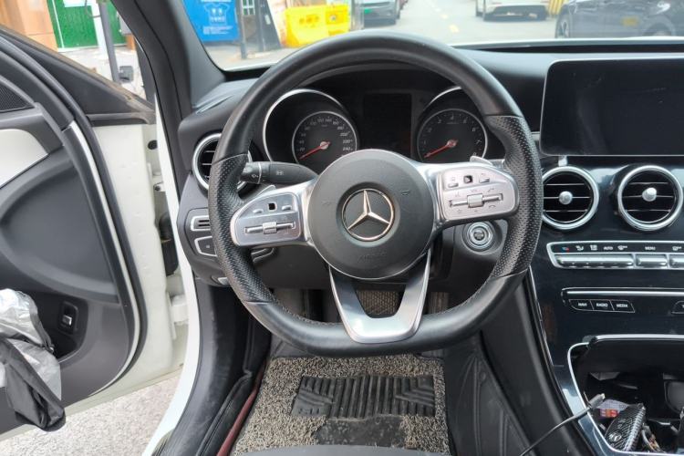 Used Mercedes-Benz C-Class 2019 C 260 Sport Edition Steering Wheel