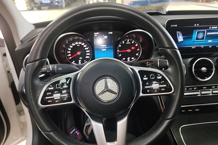Used Mercedes-Benz C-Class 2019 C 180 L Fashion Edition Sport Version Steering Wheel