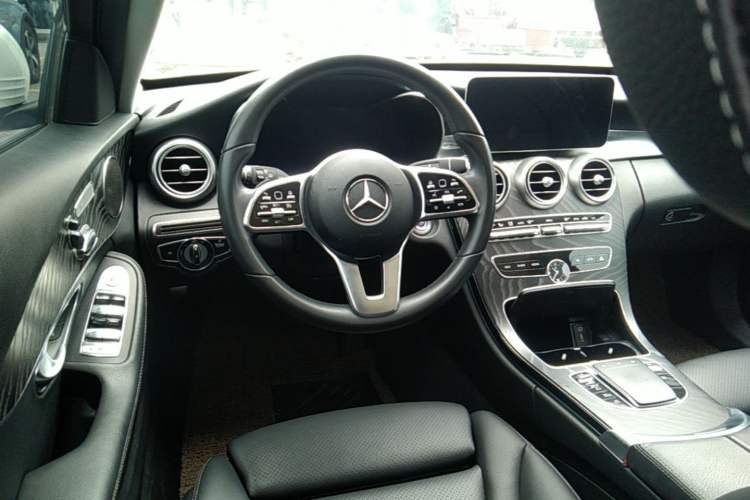 Used Mercedes-Benz C-Class 2019 C 260 Estate Steering Wheel