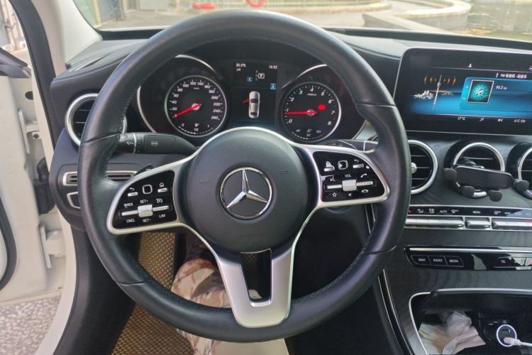 Used Mercedes-Benz C-Class 2019 C 180 L Fashion Edition Sport Version Steering Wheel