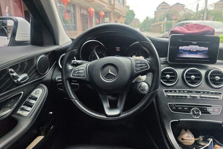 Used Mercedes-Benz C-Class 2019 C 180 L Dynamic Sports Edition Steering Wheel