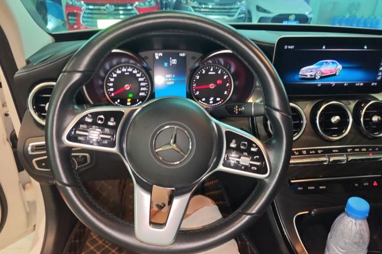 Used Mercedes-Benz C-Class 2019 C 180 L Fashion Edition Sport Version Steering Wheel