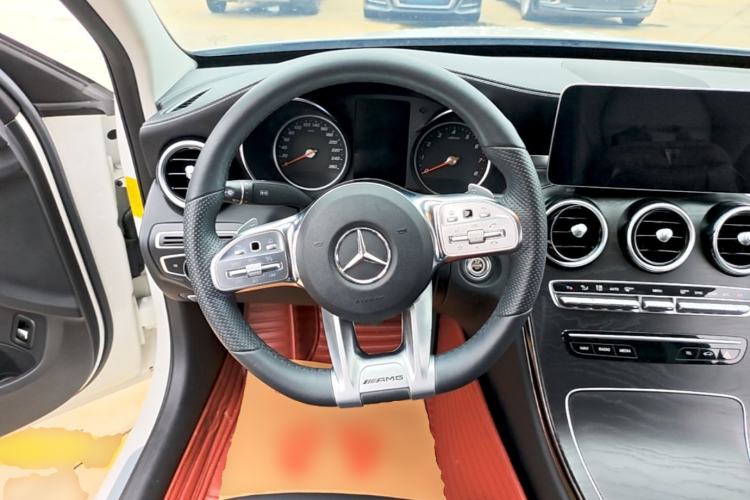 Used Mercedes-Benz C-Class 2019 C 180 L Fashion Edition Sport Version Steering Wheel