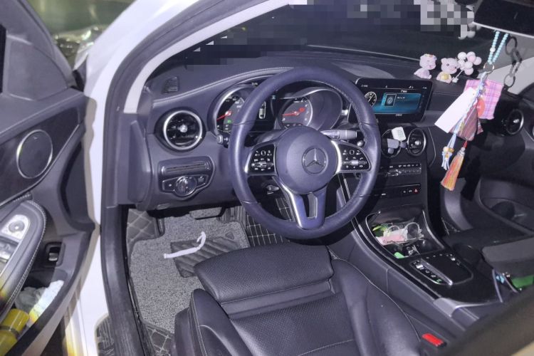 Used Mercedes-Benz C-Class 2019 C 180 L Fashion Edition Sport Version Steering Wheel