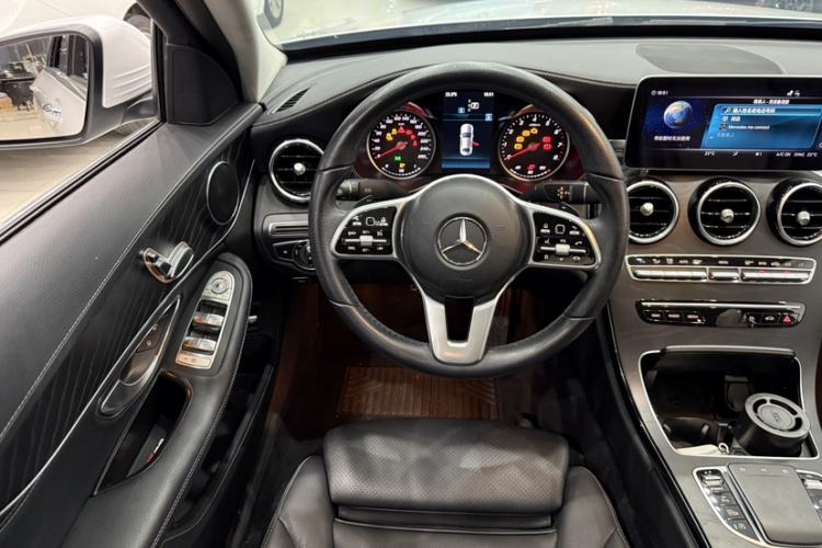 Used Mercedes-Benz C-Class 2019 C 180 L Fashion Edition Sport Version Steering Wheel