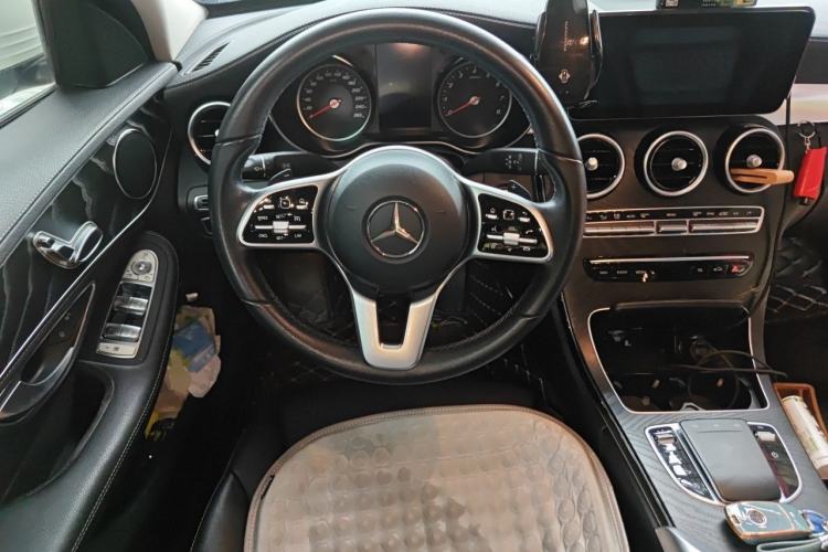 Used Mercedes-Benz C-Class 2019 C 180 L Fashion Edition Sport Version Steering Wheel