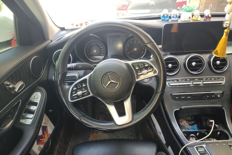 Used Mercedes-Benz C-Class 2019 C 180 L Fashion Edition Sport Version Steering Wheel