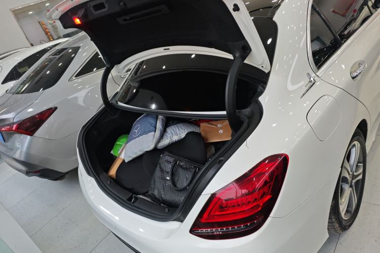 Used Mercedes-Benz C-Class 2019 Restyled C 260 L Sport Edition Trunk