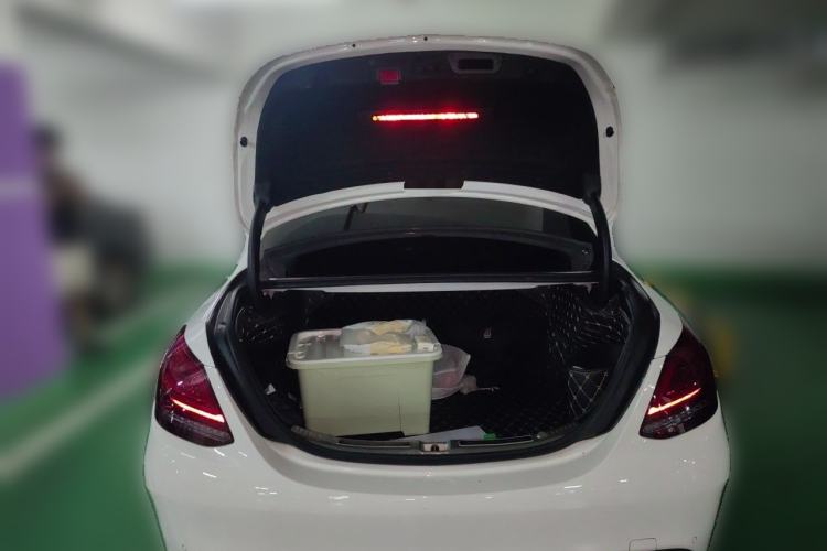 Used Mercedes-Benz C-Class 2019 C 180 L Fashion Edition Sport Version Trunk