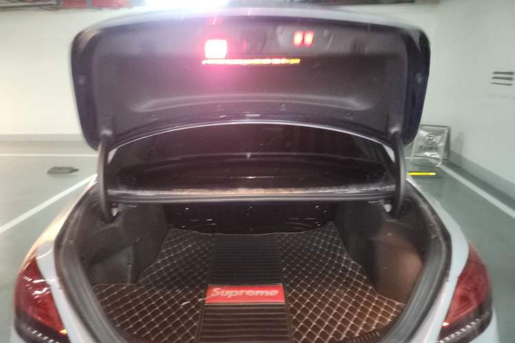 Used Mercedes-Benz C-Class 2019 C 180 L Dynamic Sports Edition Trunk