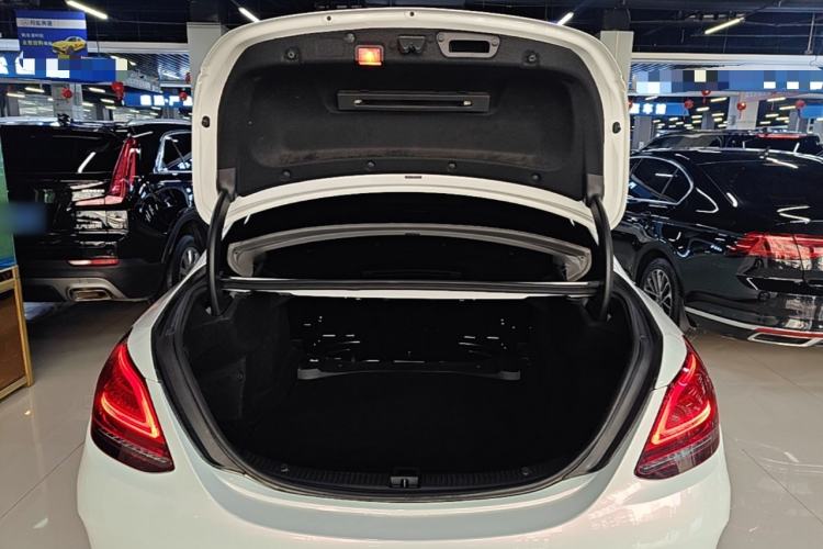 Used Mercedes-Benz C-Class 2019 Restyled C 260 L Sport Edition Trunk