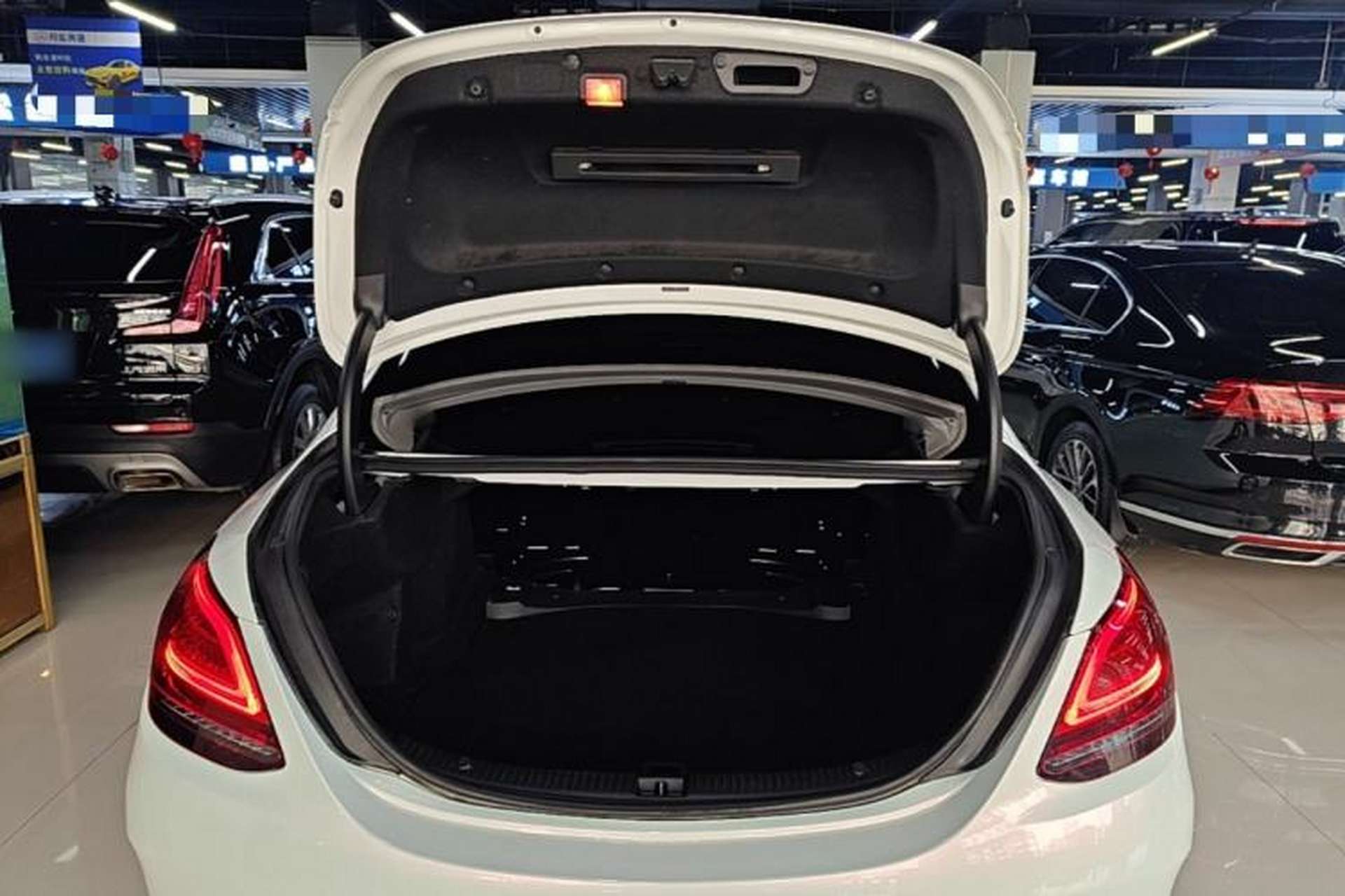 Used Mercedes-Benz C-Class 2019 Restyled C 260 L Sport Edition Trunk