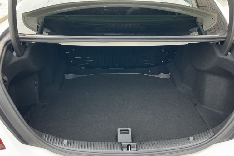 Used Mercedes-Benz C-Class 2019 C 260 Sport Edition Trunk