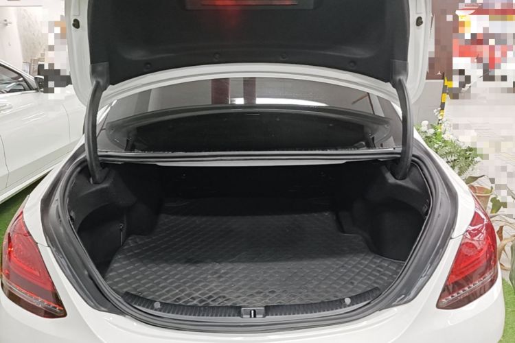 Used Mercedes-Benz C-Class 2019 Restyled C 260 L Sport Edition Trunk