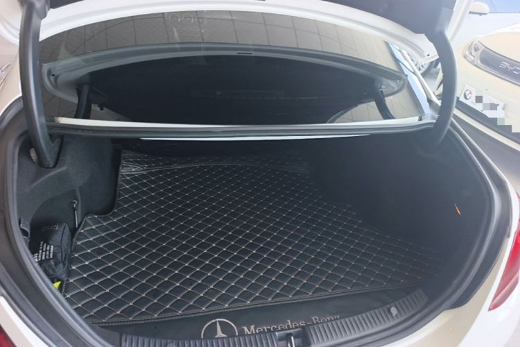 Used Mercedes-Benz C-Class 2019 Restyled C 260 L Sport Edition Trunk