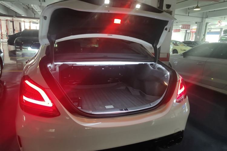 Used Mercedes-Benz C-Class 2019 Restyled C 260 L Sport Edition Trunk
