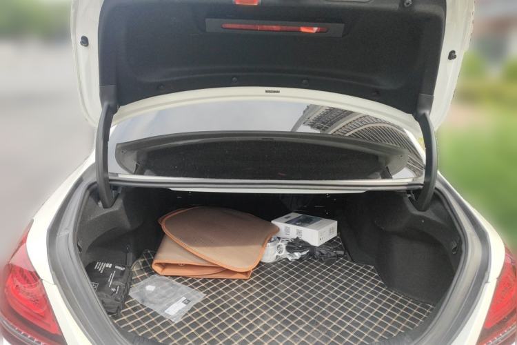 Used Mercedes-Benz C-Class 2019 Restyled C 260 L Sport Edition Trunk
