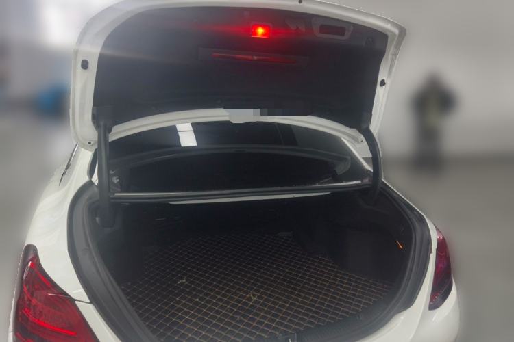 Used Mercedes-Benz C-Class 2019 Restyled C 260 L Sport Edition Trunk