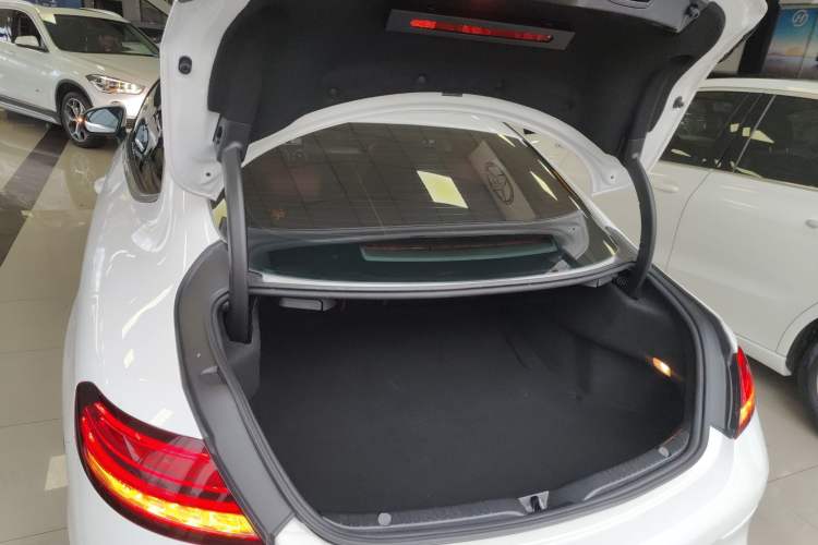 Used Mercedes-Benz C-Class 2019 C 260 Coupe Trunk