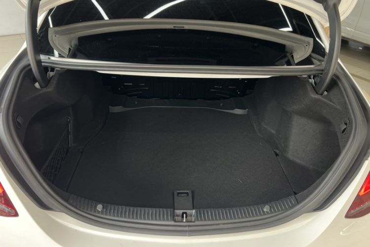 Used Mercedes-Benz C-Class 2019 C 260 Sport Edition Trunk