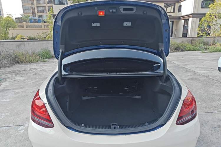 Used Mercedes-Benz C-Class 2019 C 260 L Sport Edition Trunk