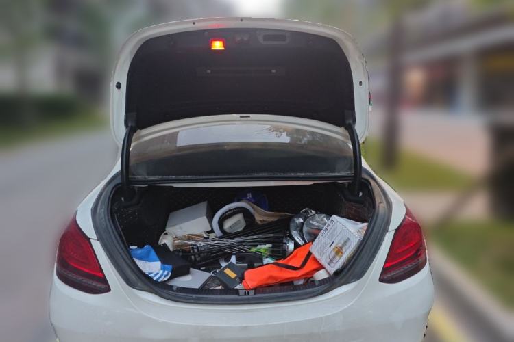 Used Mercedes-Benz C-Class 2019 C 180 L Fashion Edition Sport Version Trunk